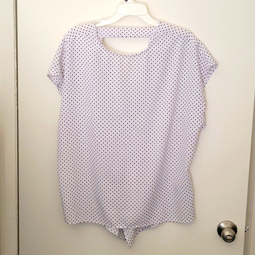 NWOT 2x Shein polka dot blouse